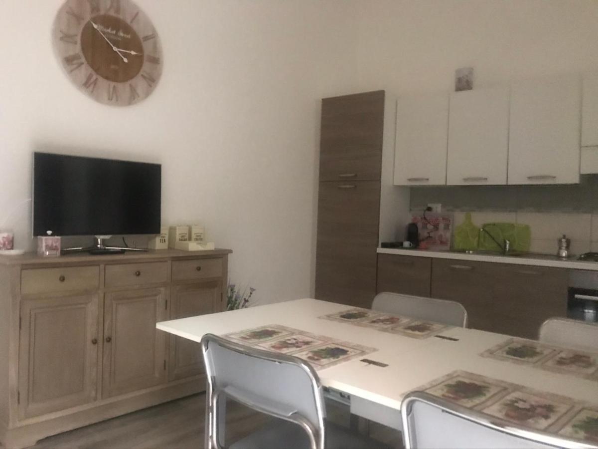 Bed and Breakfast Casa Barbara Мантуя Экстерьер фото
